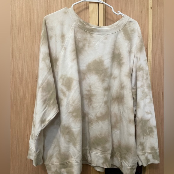 Old Navy Sweater - Picture 1 of 1